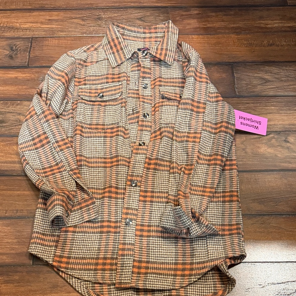 Plaid Button-Up shacket /womens